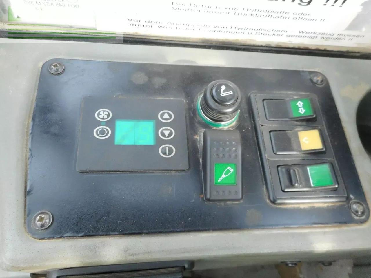 Minibagger del tipo Yanmar vio57 ( 5.325kg ) powertilt + hydr. sw + 3 löffe, Gebrauchtmaschine en ST. NIKOLAI/DR. (Imagen 12)