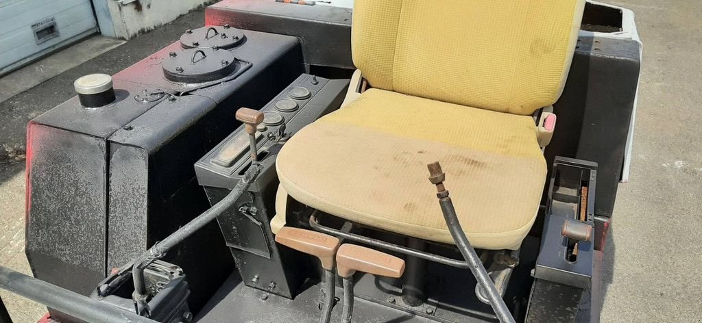 Minibagger del tipo Yanmar YB301U, Gebrauchtmaschine en Antwerpen (Imagen 8)