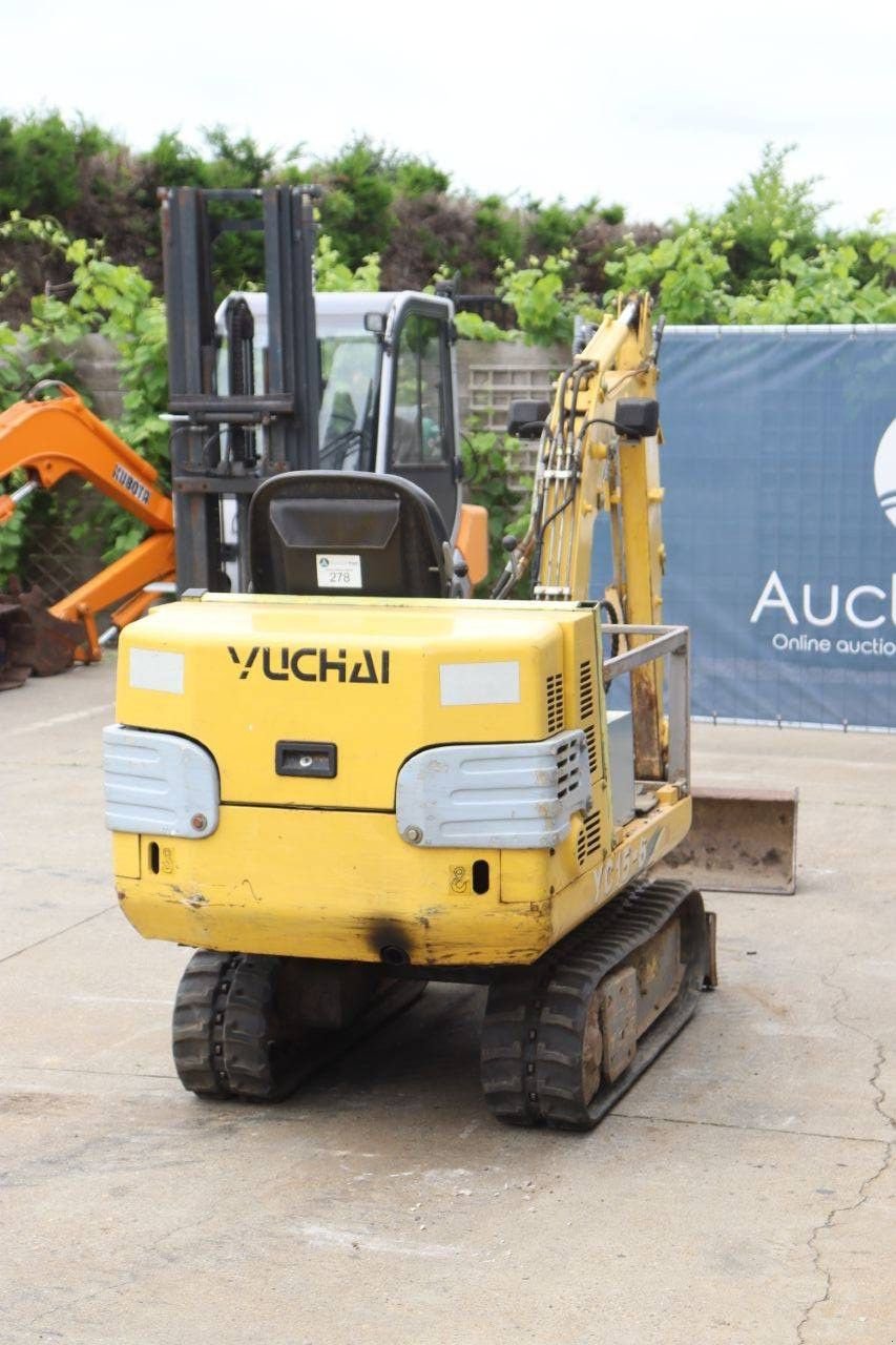 Minibagger du type Yuchai D8T, Gebrauchtmaschine en Antwerpen (Photo 7)
