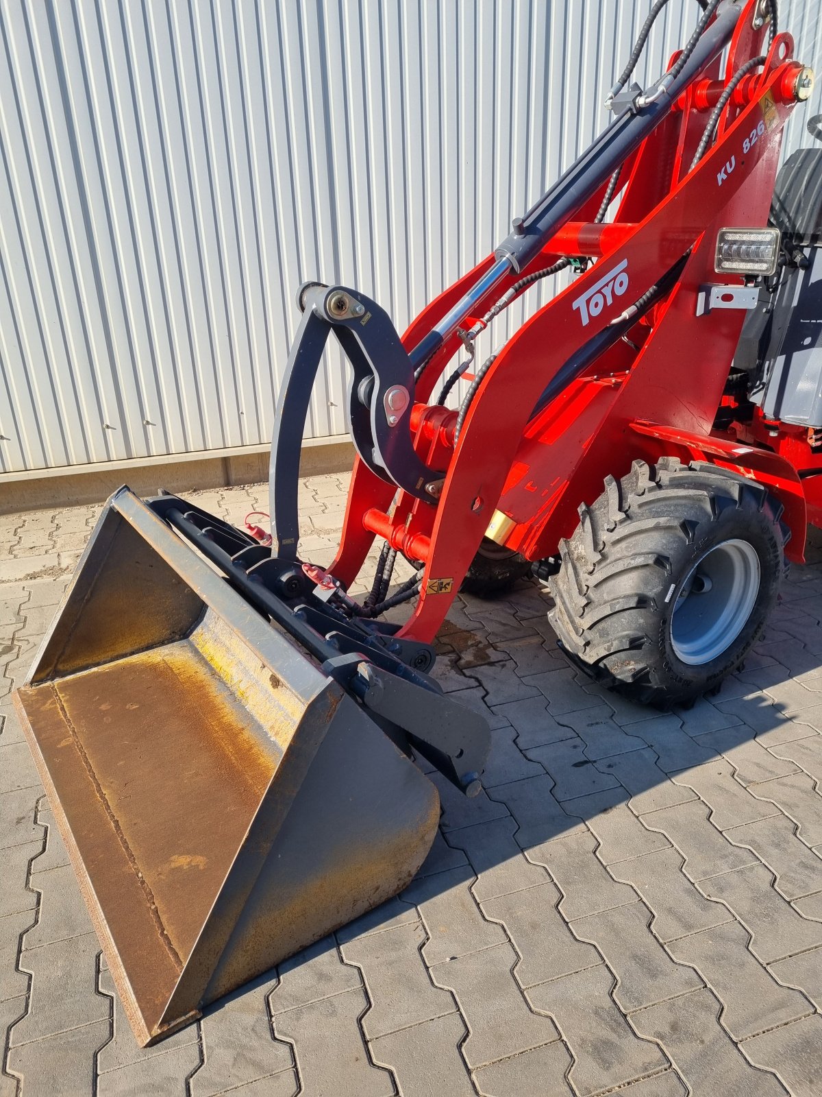 Minibaggerlader типа Reil & Eichinger Minilader Toyo 826 Mietparkmaschine Abverkauf Reil & Eichinger, Gebrauchtmaschine в Nittenau (Фотография 9)