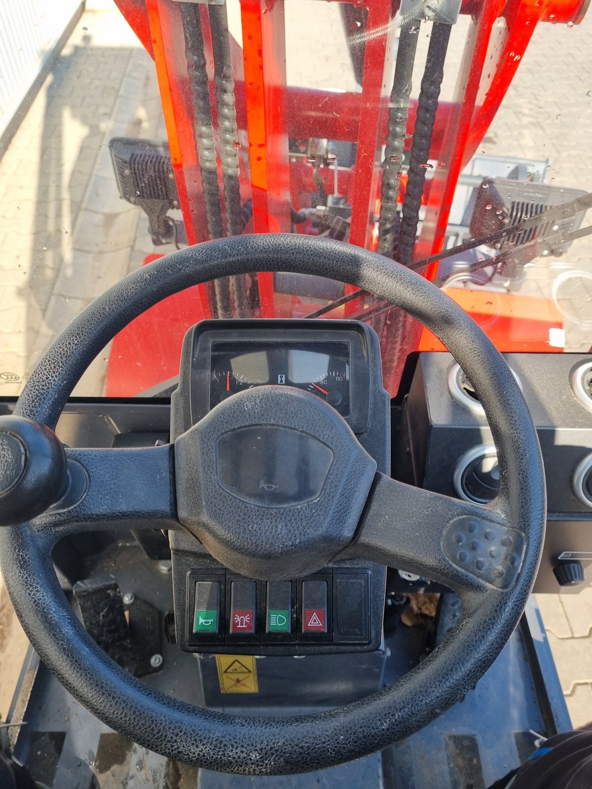 Minibaggerlader типа Reil & Eichinger Minilader Toyo 826 Mietparkmaschine Abverkauf Reil & Eichinger, Gebrauchtmaschine в Nittenau (Фотография 10)