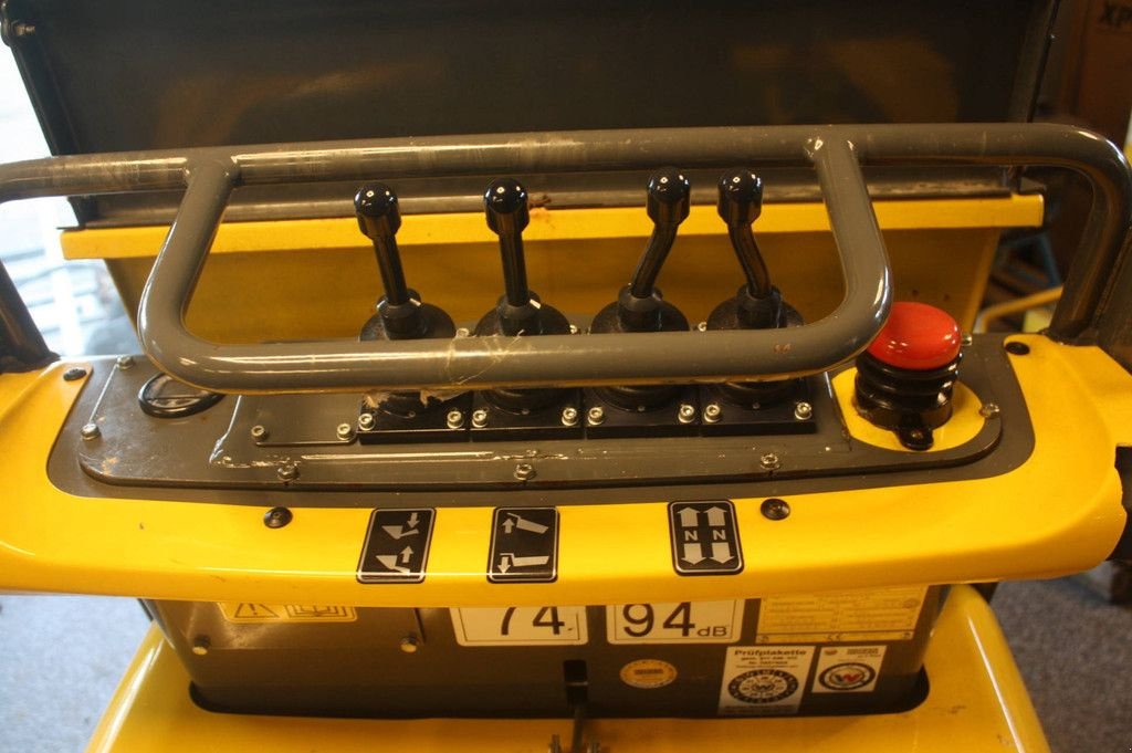 Minidumper tip Sonstige Neuson DT10E, Gebrauchtmaschine in Antwerpen (Poză 11)