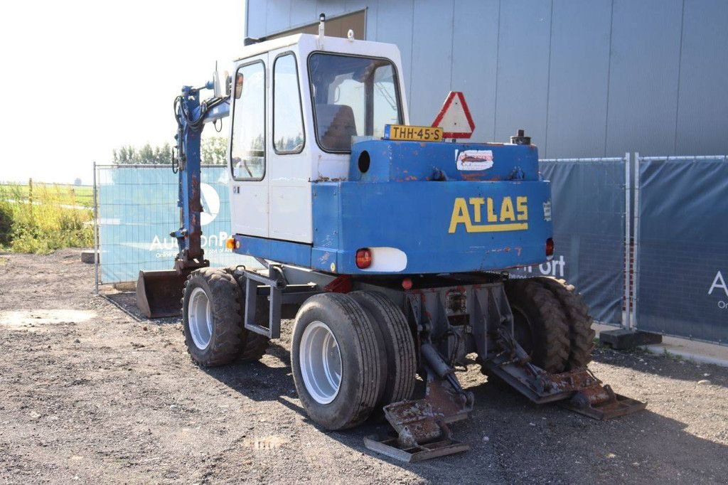 Mobilbagger van het type Atlas 1004, Gebrauchtmaschine in Antwerpen (Foto 4)