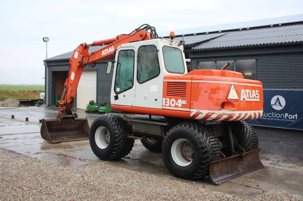 Mobilbagger типа Atlas 1304, Gebrauchtmaschine в Antwerpen (Фотография 3)