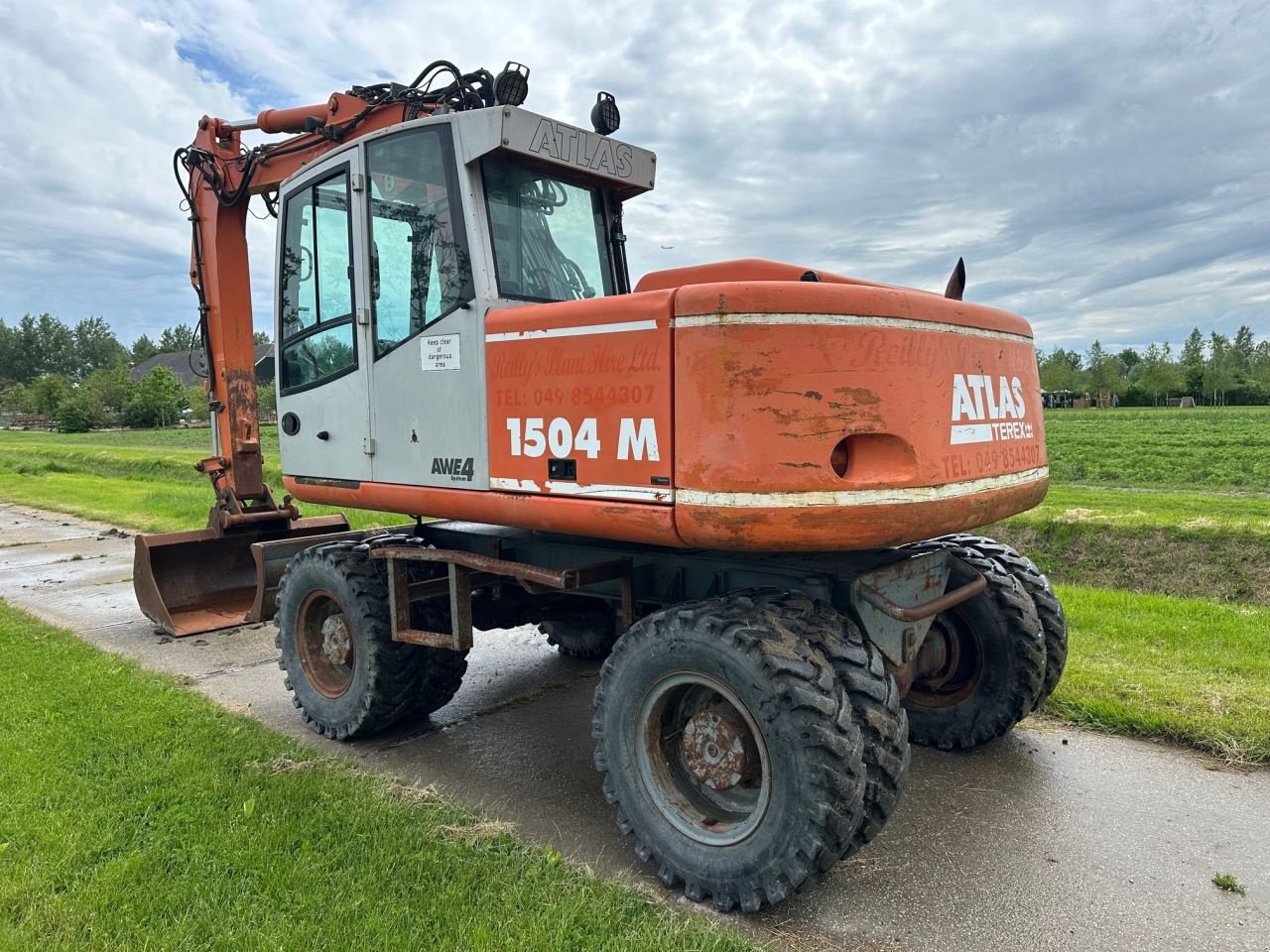 Mobilbagger типа Atlas 1504M, Gebrauchtmaschine в Nieuw-Vennep (Фотография 3)