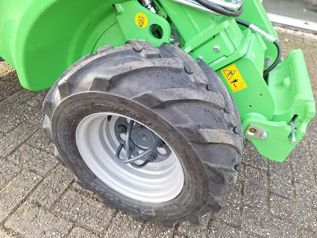 Mobilbagger a típus Avant E527 TDL elektrische minilader, Neumaschine ekkor: WENUM WIESEL (Kép 2)