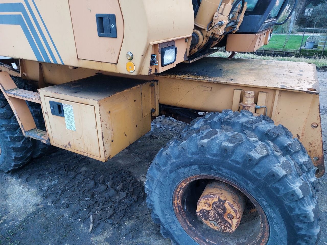 Mobilbagger des Typs Case 988, Gebrauchtmaschine in Ouderkerk aan den IJssel (Bild 4)