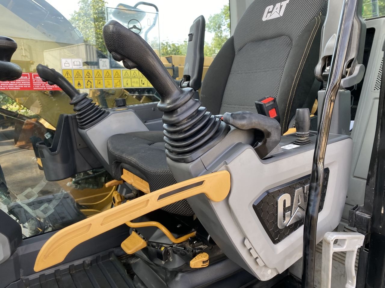 Mobilbagger des Typs Caterpillar 314 Next gen, Gebrauchtmaschine in Doetinchem (Bild 11)