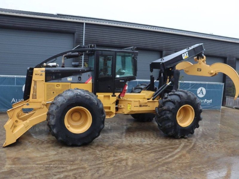 Mobilbagger des Typs Caterpillar 545C, Gebrauchtmaschine in Antwerpen (Bild 1)