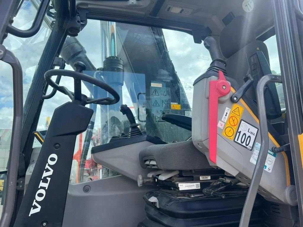 Mobilbagger typu Caterpillar EWR150E, Gebrauchtmaschine w Doetinchem (Zdjęcie 10)