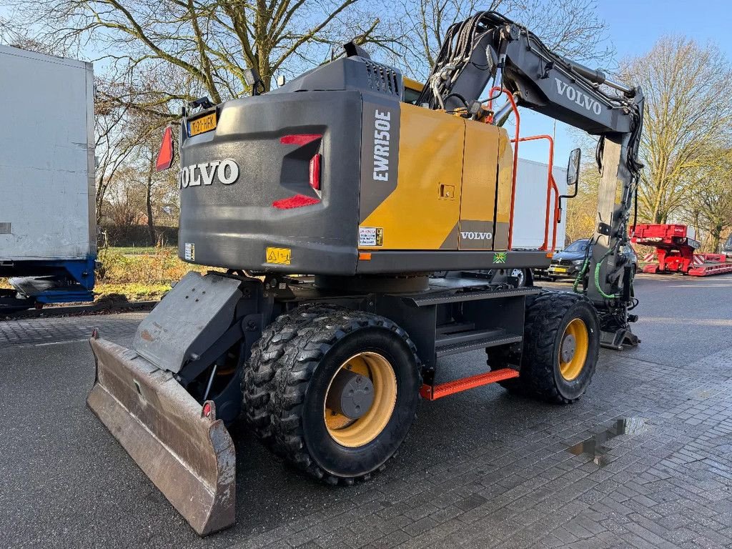 Mobilbagger typu Caterpillar EWR150E, Gebrauchtmaschine w Doetinchem (Zdjęcie 4)