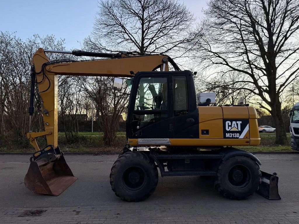 Mobilbagger van het type Caterpillar M313D, Gebrauchtmaschine in Doetinchem (Foto 2)