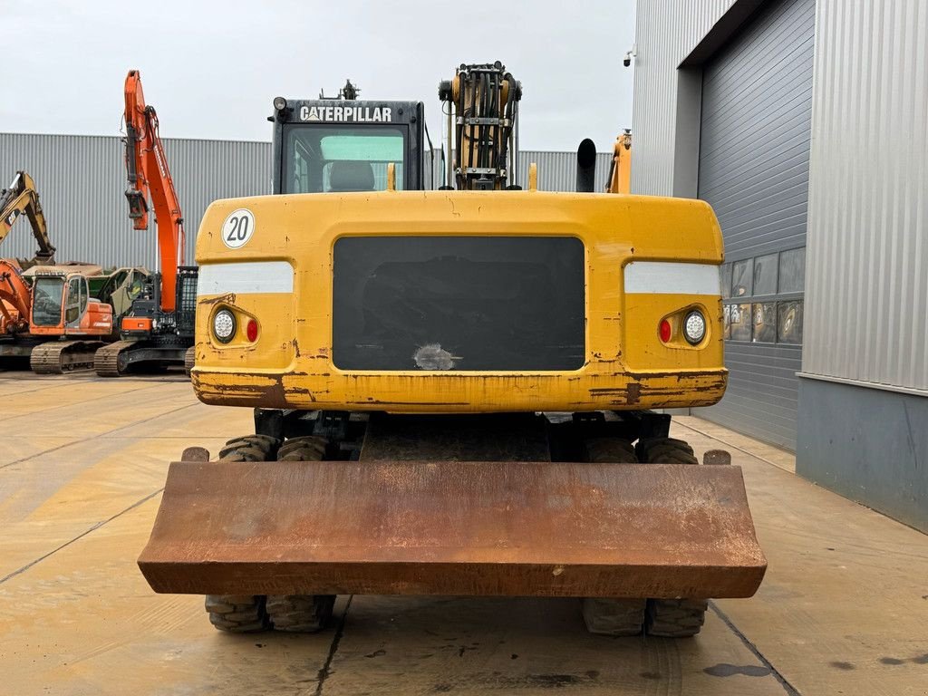 Mobilbagger vrste Caterpillar M315D, Gebrauchtmaschine v Velddriel (Slika 4)