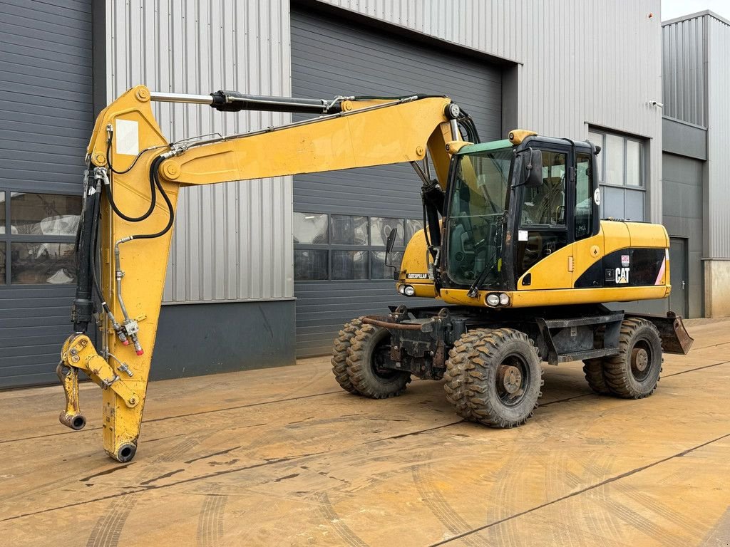 Mobilbagger vrste Caterpillar M315D, Gebrauchtmaschine v Velddriel (Slika 2)