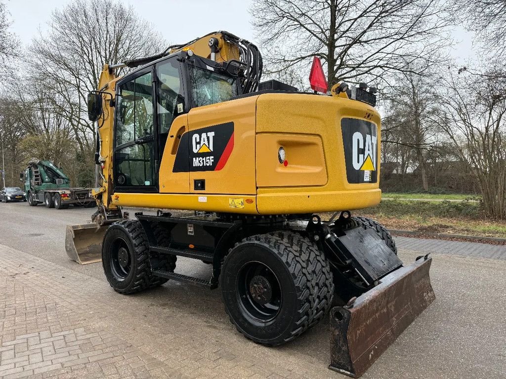 Mobilbagger типа Caterpillar M315F, Gebrauchtmaschine в Doetinchem (Фотография 3)
