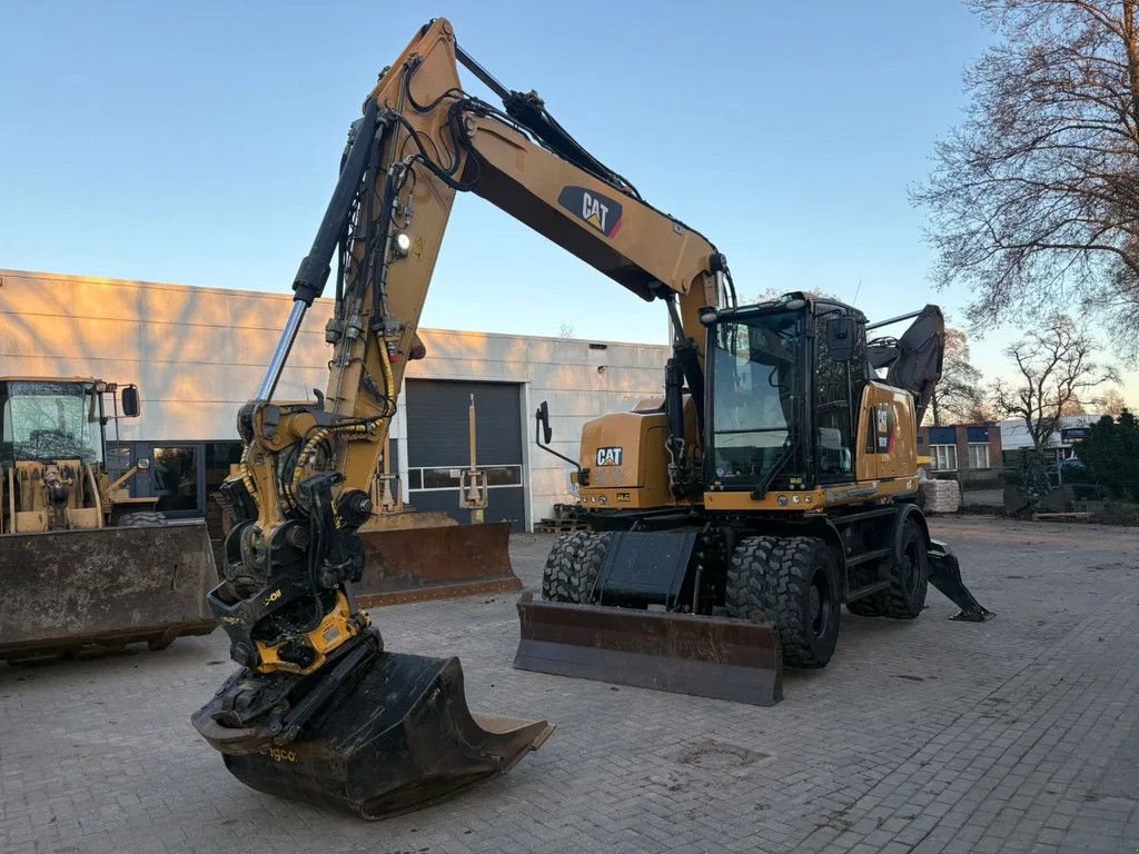 Mobilbagger van het type Caterpillar M318F, Gebrauchtmaschine in Doetinchem (Foto 3)