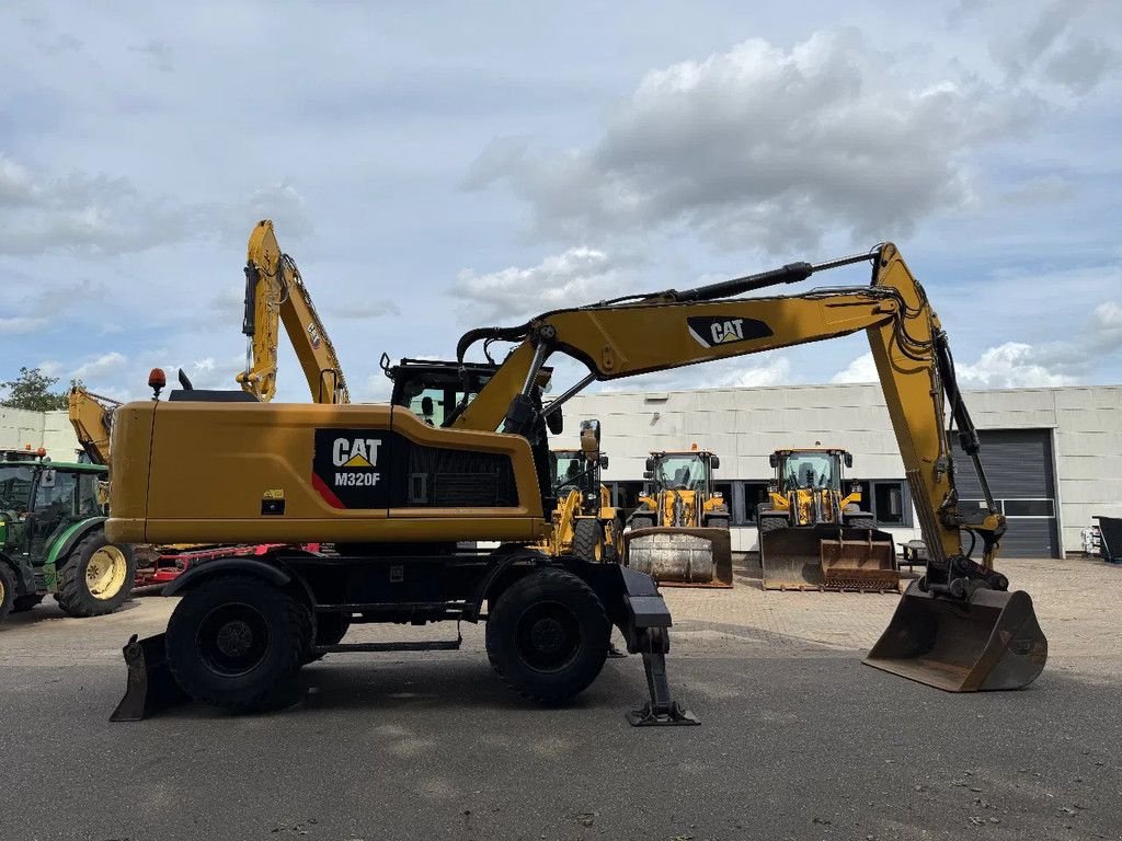 Mobilbagger του τύπου Caterpillar M320F, Gebrauchtmaschine σε Doetinchem (Φωτογραφία 5)