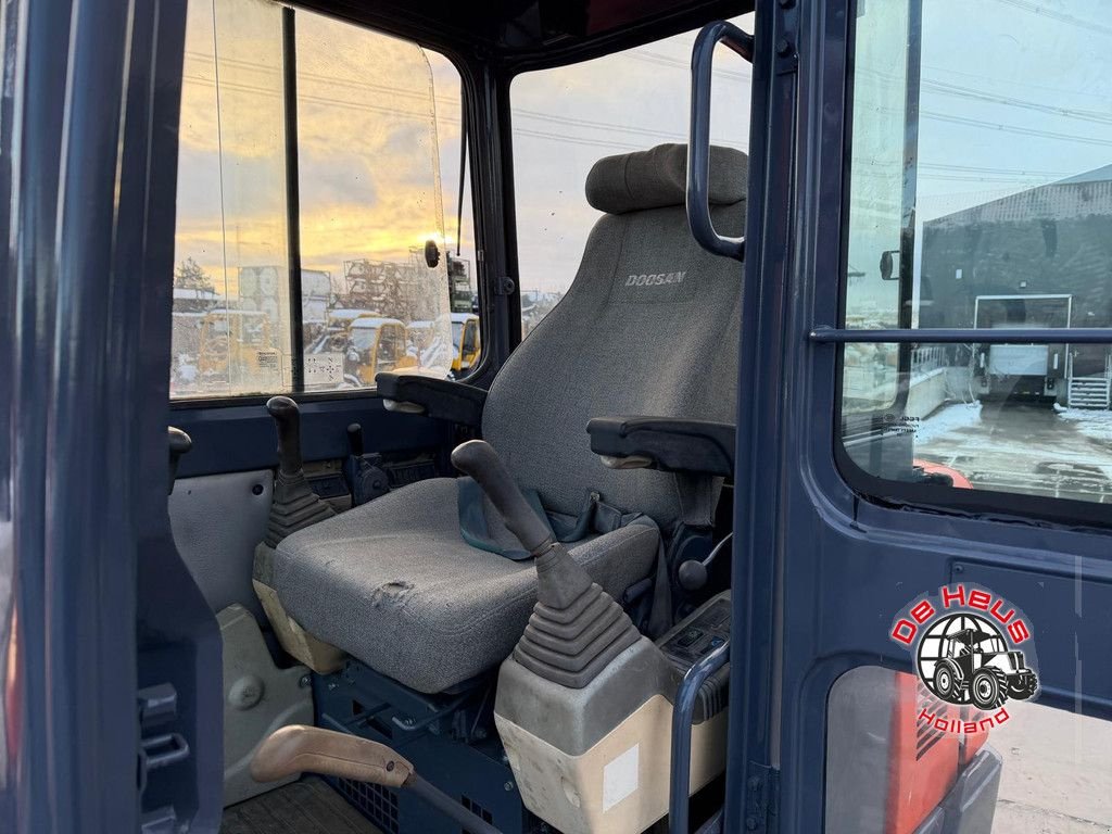 Mobilbagger типа Doosan DH55-V, Gebrauchtmaschine в MIJNSHEERENLAND (Фотография 7)