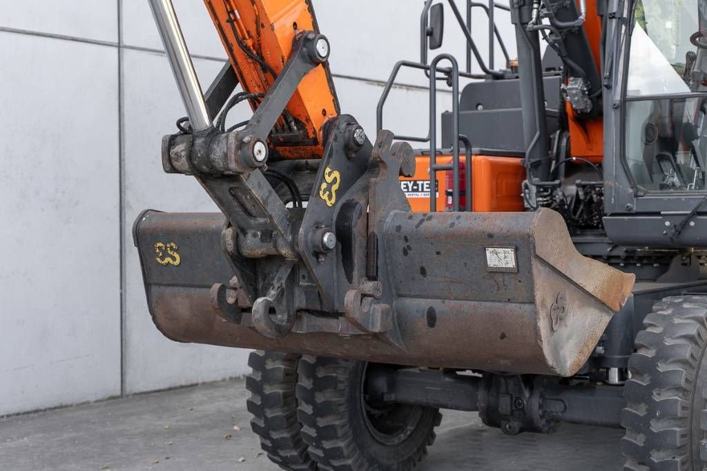 Mobilbagger typu Doosan DX 140 W, Gebrauchtmaschine v Moerbeke (Obrázek 9)