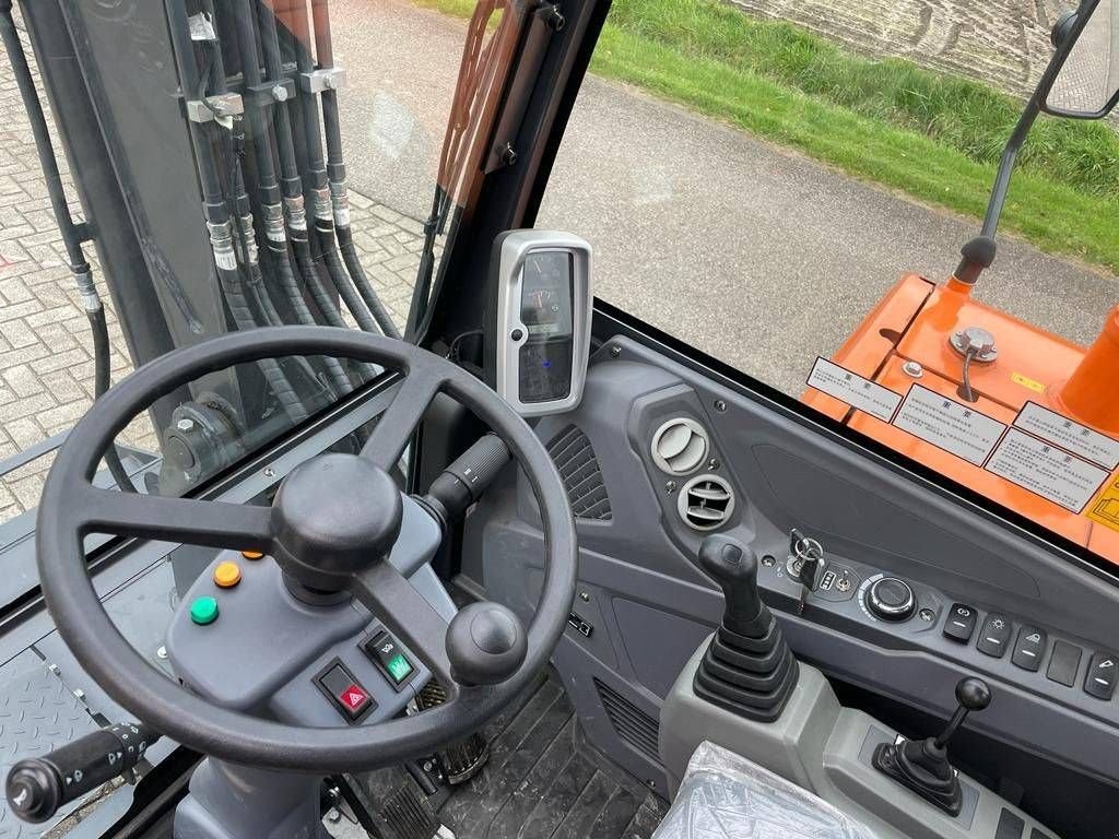 Mobilbagger des Typs Doosan DX 60 WN ECO, Gebrauchtmaschine in Roosendaal (Bild 8)