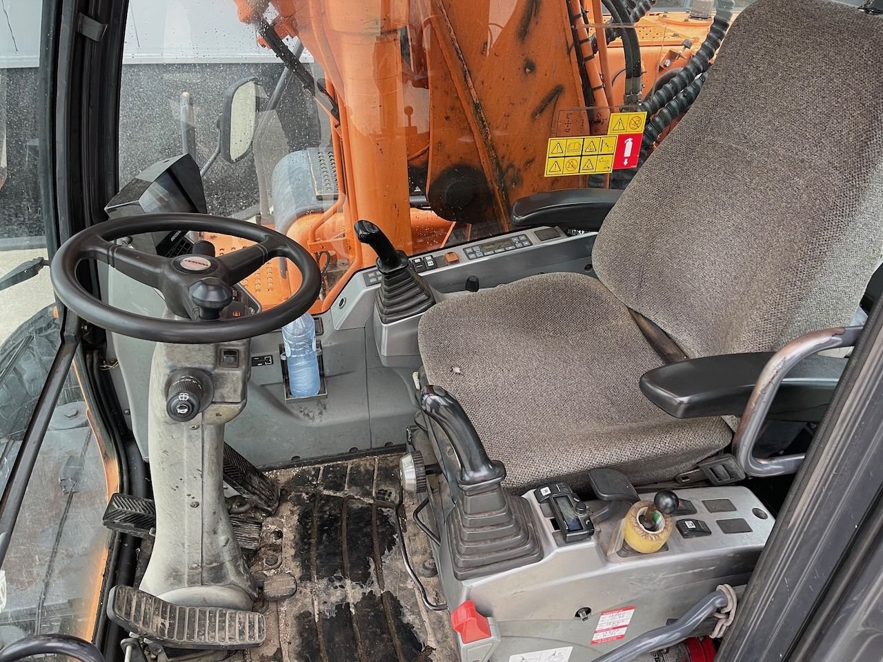 Mobilbagger a típus Doosan DX140W, Gebrauchtmaschine ekkor: Holten (Kép 5)