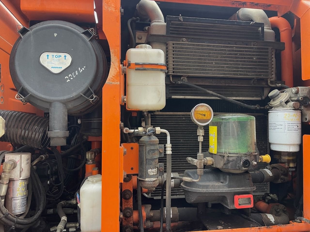 Mobilbagger του τύπου Doosan DX140W, Gebrauchtmaschine σε Holten (Φωτογραφία 10)