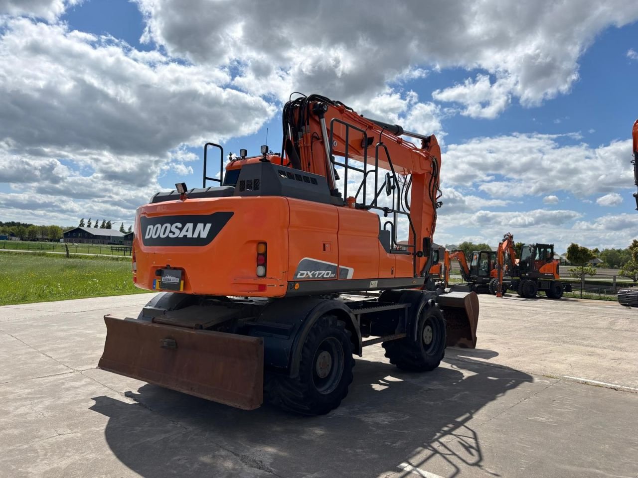 Mobilbagger типа Doosan DX170W-5, Gebrauchtmaschine в Arum (Фотография 4)