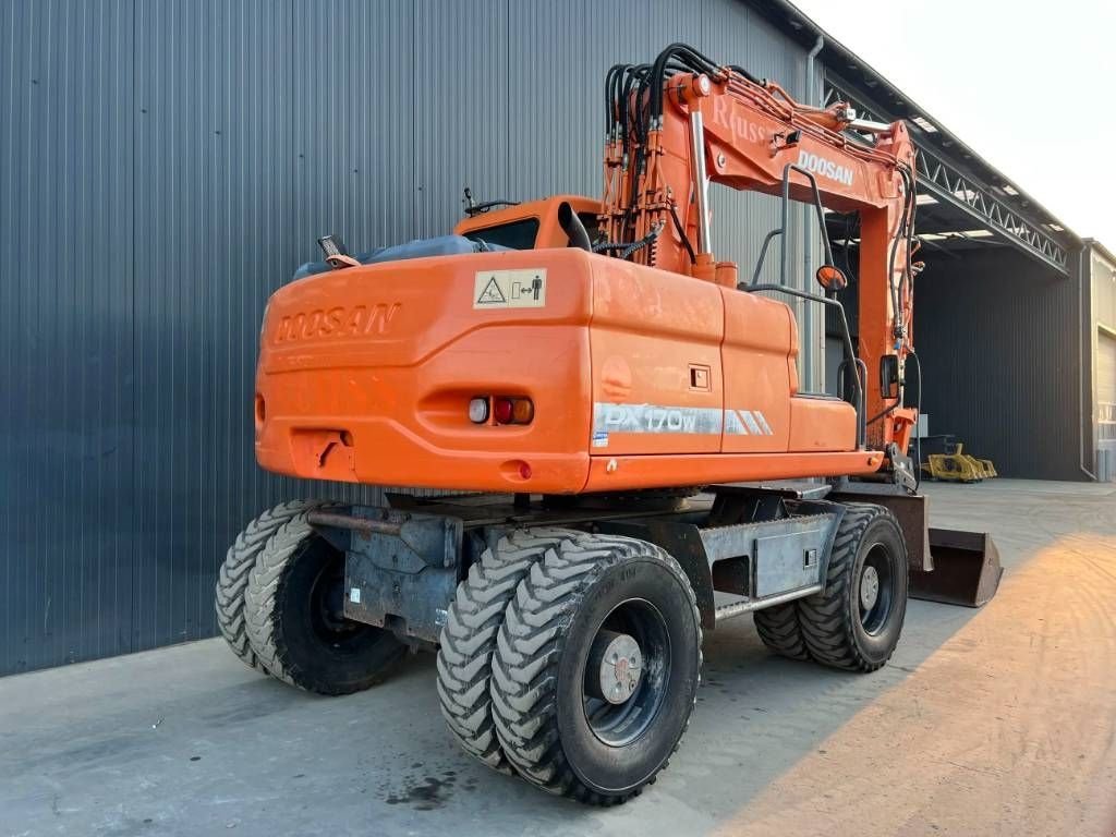 Mobilbagger des Typs Doosan DX170W, Gebrauchtmaschine in Venlo (Bild 7)
