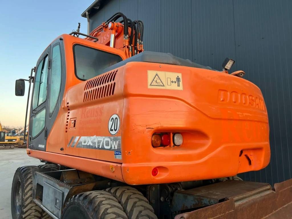 Mobilbagger des Typs Doosan DX170W, Gebrauchtmaschine in Venlo (Bild 10)