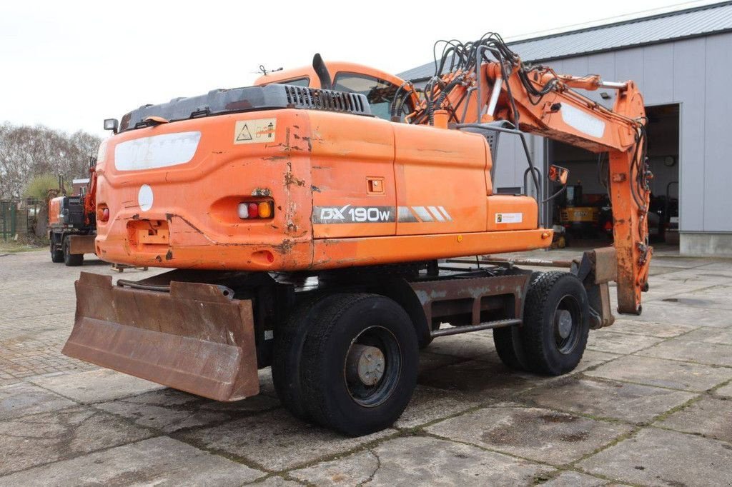 Mobilbagger of the type Doosan DX190W, Gebrauchtmaschine in Antwerpen (Picture 7)