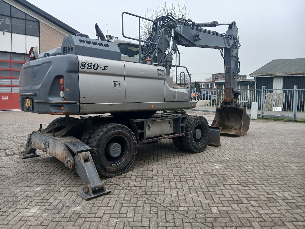 Mobilbagger typu Doosan DX210W-5, Gebrauchtmaschine v Westwoud (Obrázok 3)
