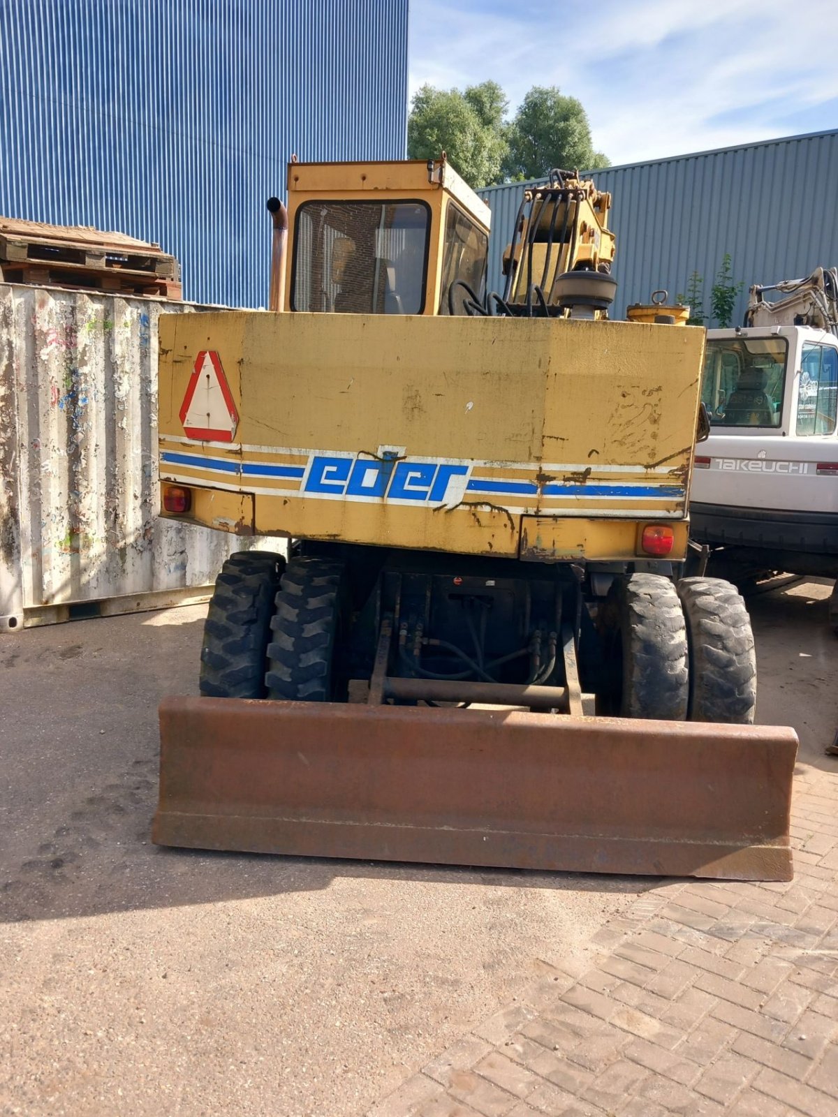 Mobilbagger des Typs Eder 805M, Gebrauchtmaschine in Alblasserdam (Bild 4)