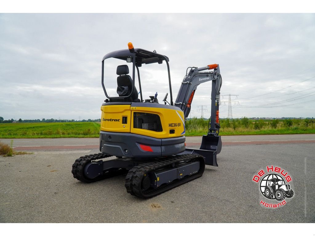 Mobilbagger des Typs Eurotrac HE36SR, Neumaschine in MIJNSHEERENLAND (Bild 8)