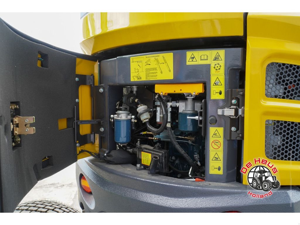 Mobilbagger des Typs Eurotrac WE35-L, Neumaschine in MIJNSHEERENLAND (Bild 10)