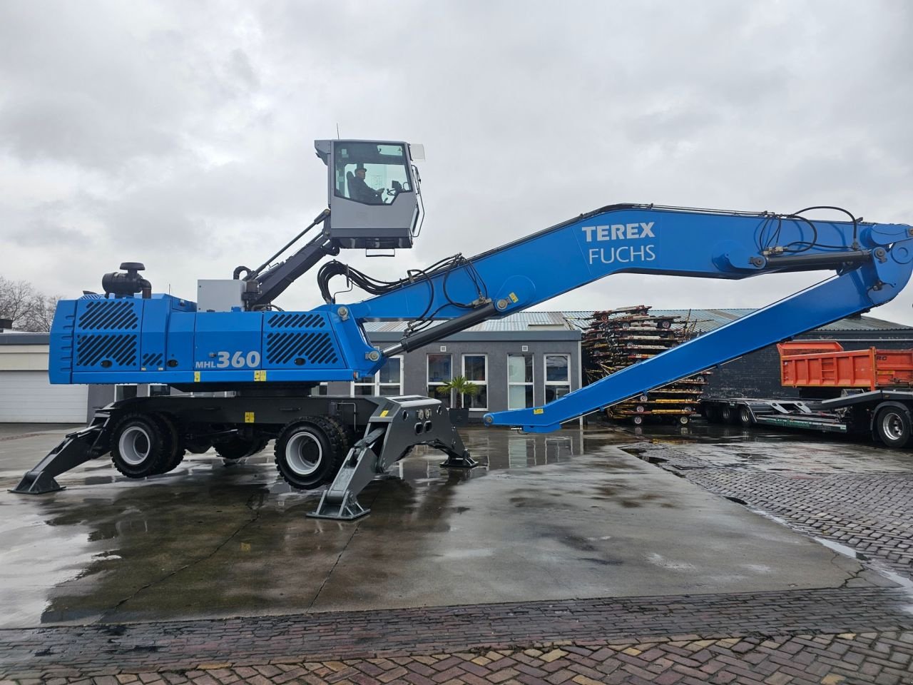 Mobilbagger of the type Fuchs MHL 360, Gebrauchtmaschine in Geleen (Picture 5)