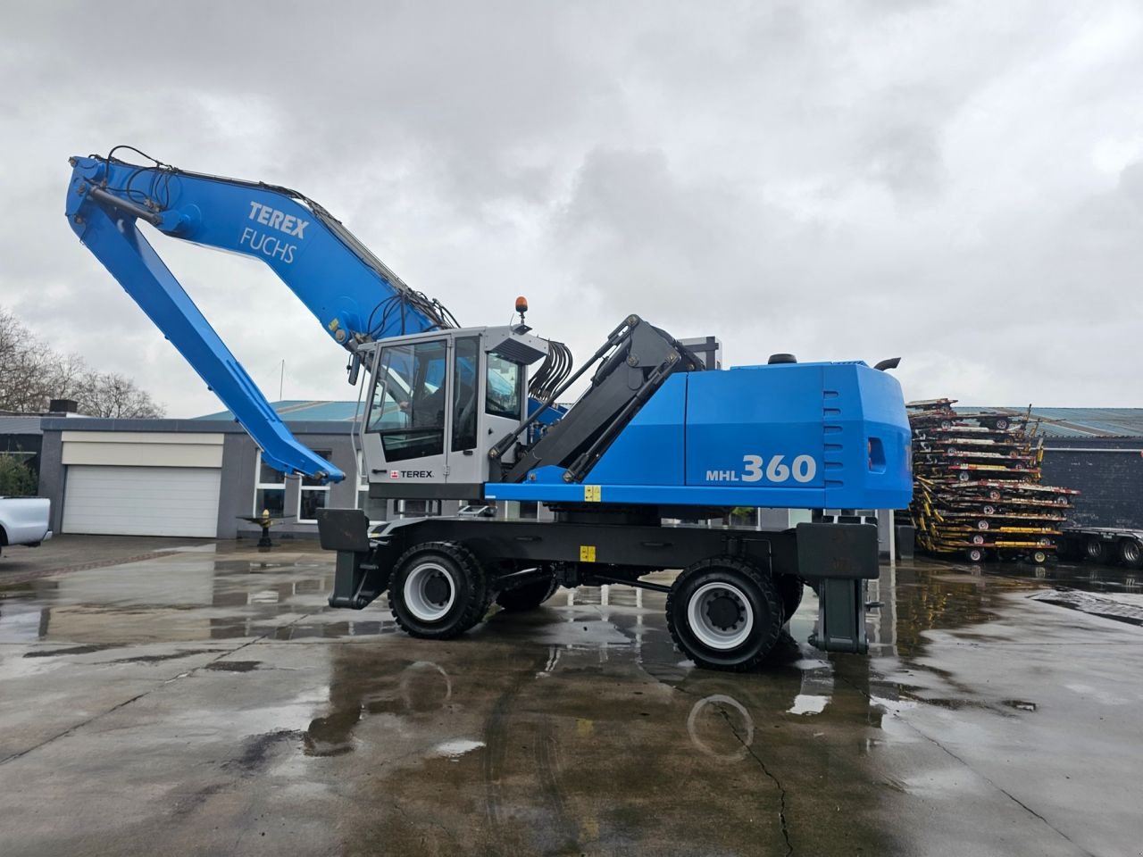 Mobilbagger of the type Fuchs MHL 360, Gebrauchtmaschine in Geleen (Picture 3)