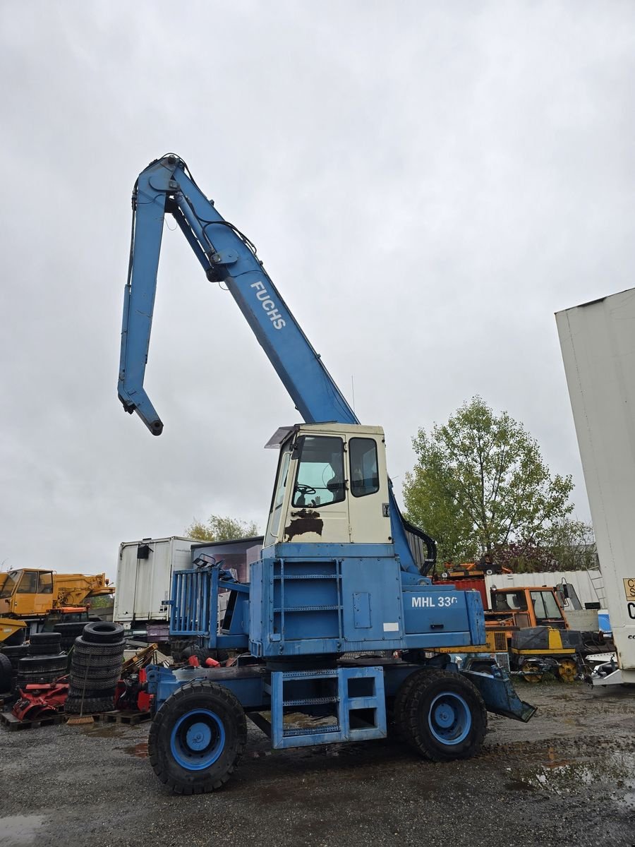 Mobilbagger of the type Fuchs MHL330, Gebrauchtmaschine in Gabersdorf (Picture 2)