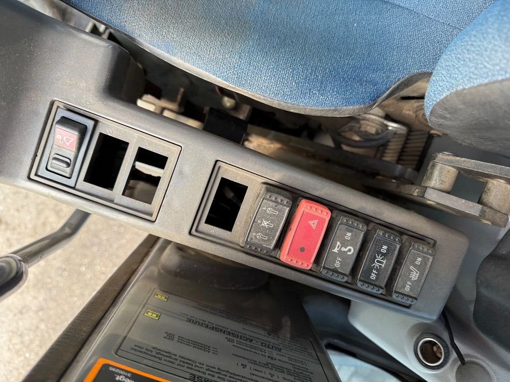 Mobilbagger typu Hitachi 140W, Gebrauchtmaschine w Doetinchem (Zdjęcie 11)