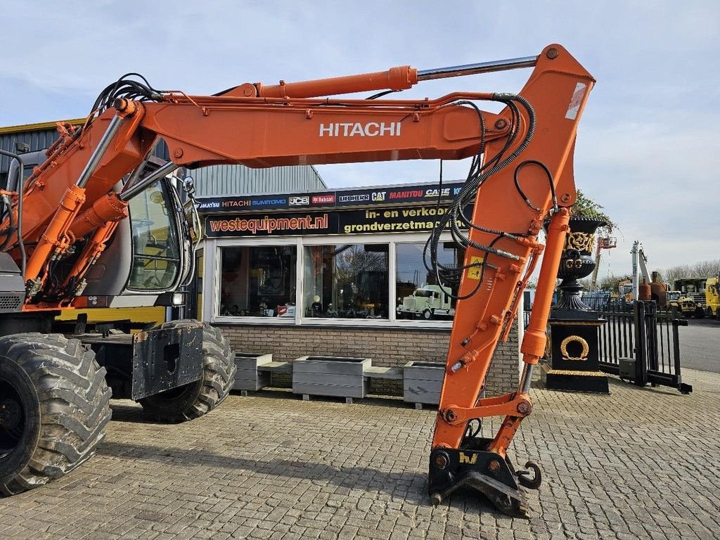 Mobilbagger типа Hitachi ZAXIS 130 W, Gebrauchtmaschine в Krabbendijke (Фотография 9)