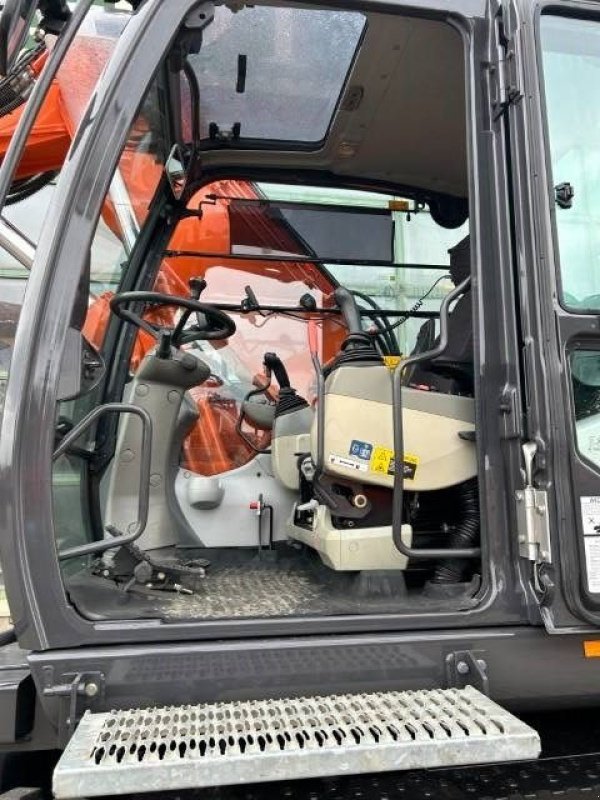 Mobilbagger typu Hitachi ZAXIS 190W-5B, Gebrauchtmaschine v Roosendaal (Obrázek 11)