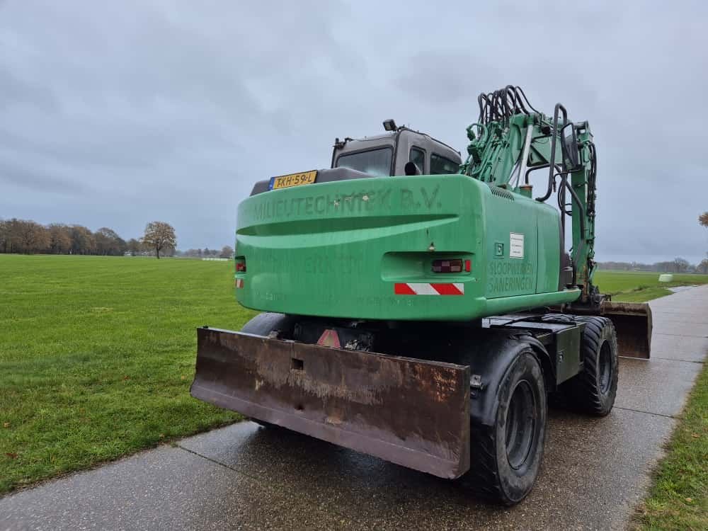 Mobilbagger des Typs Hitachi ZX 130 W, Gebrauchtmaschine in Fleringen (Bild 3)