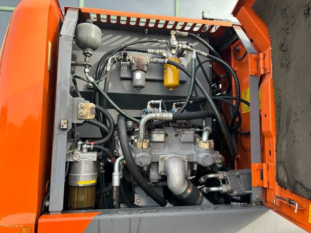 Mobilbagger typu Hitachi ZX 140 W-3, Gebrauchtmaschine v Roosendaal (Obrázek 11)