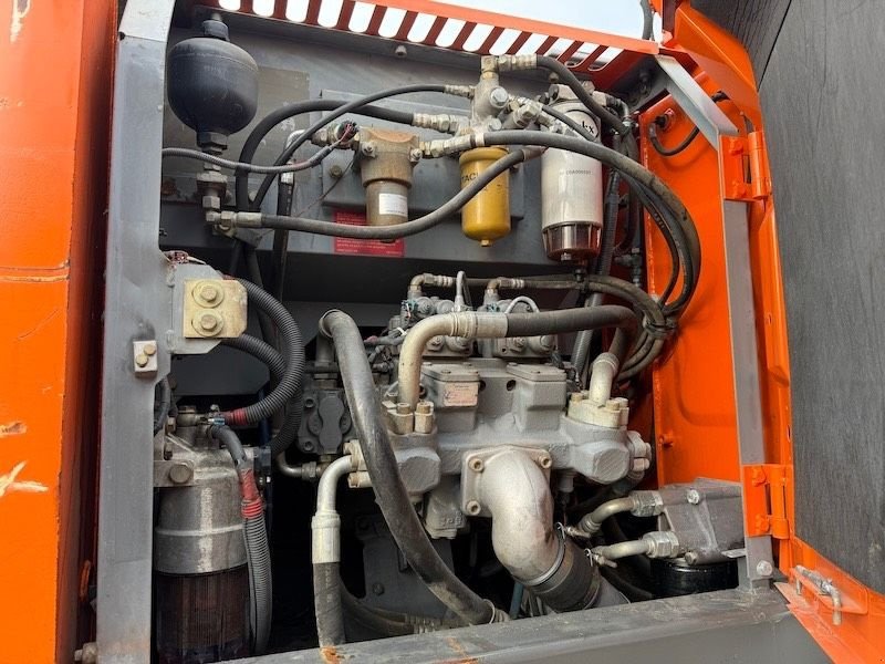 Mobilbagger типа Hitachi ZX 140 W-3, Gebrauchtmaschine в Beveren-Waas Melsele (Фотография 11)