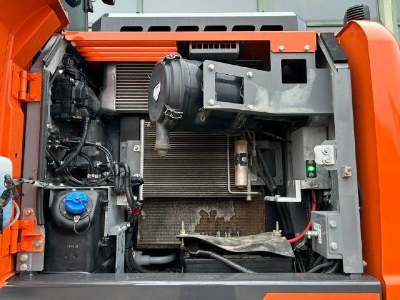 Mobilbagger typu Hitachi ZX 140 W-6, Gebrauchtmaschine v Roosendaal (Obrázek 11)