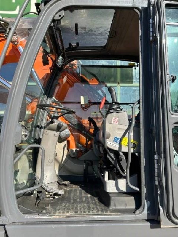 Mobilbagger от тип Hitachi ZX 145 W-3, Gebrauchtmaschine в Roosendaal (Снимка 10)