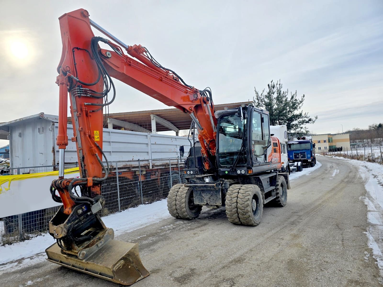 Mobilbagger a típus Hitachi ZX 155 W-7, Gebrauchtmaschine ekkor: Gabersdorf (Kép 7)