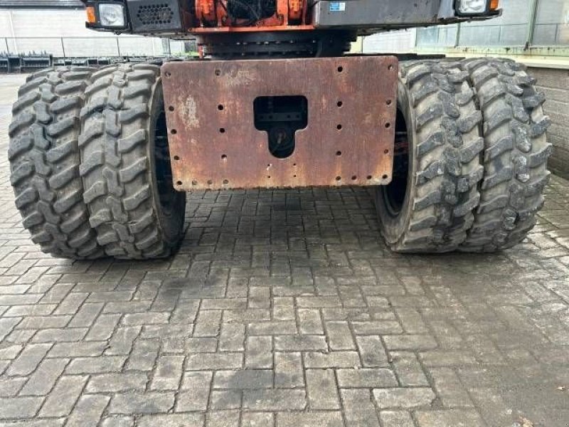 Mobilbagger des Typs Hitachi ZX 160 W, Gebrauchtmaschine in Roosendaal (Bild 8)