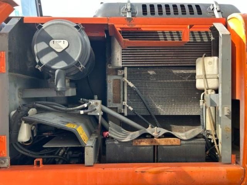 Mobilbagger of the type Hitachi ZX 160 W, Gebrauchtmaschine in Roosendaal (Picture 11)