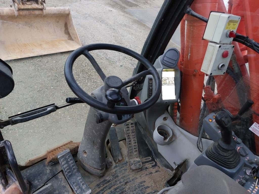 Mobilbagger des Typs Hitachi ZX 170 W-5 B, Gebrauchtmaschine in Stabroek (Bild 10)