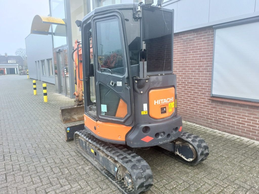 Mobilbagger des Typs Hitachi ZX 33U, Gebrauchtmaschine in Wierden (Bild 8)